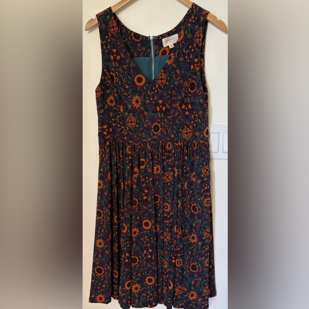 NWOT Everly Jewel Tone Orange and Green Pleated Midi Sundress Size M sku#99